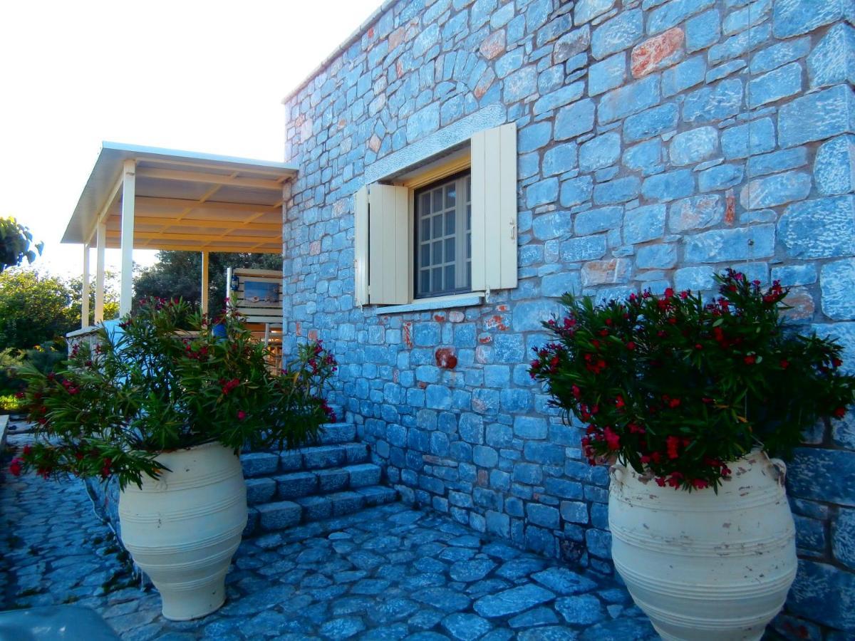 Villa Tzortzakos By Holiday Homes Mavrovoúnion 외부 사진