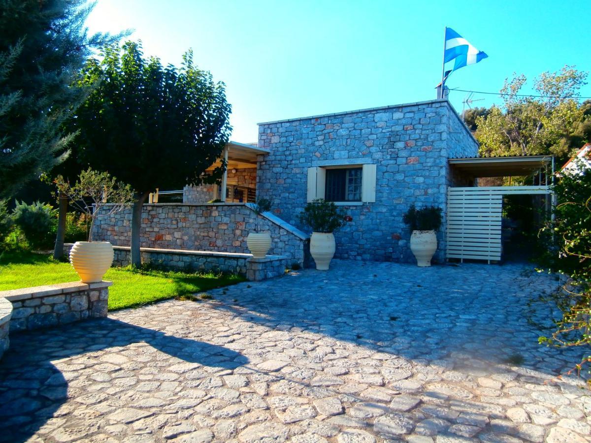 Villa Tzortzakos By Holiday Homes Mavrovoúnion 외부 사진