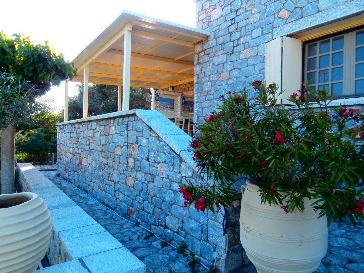 Villa Tzortzakos By Holiday Homes Mavrovoúnion 외부 사진